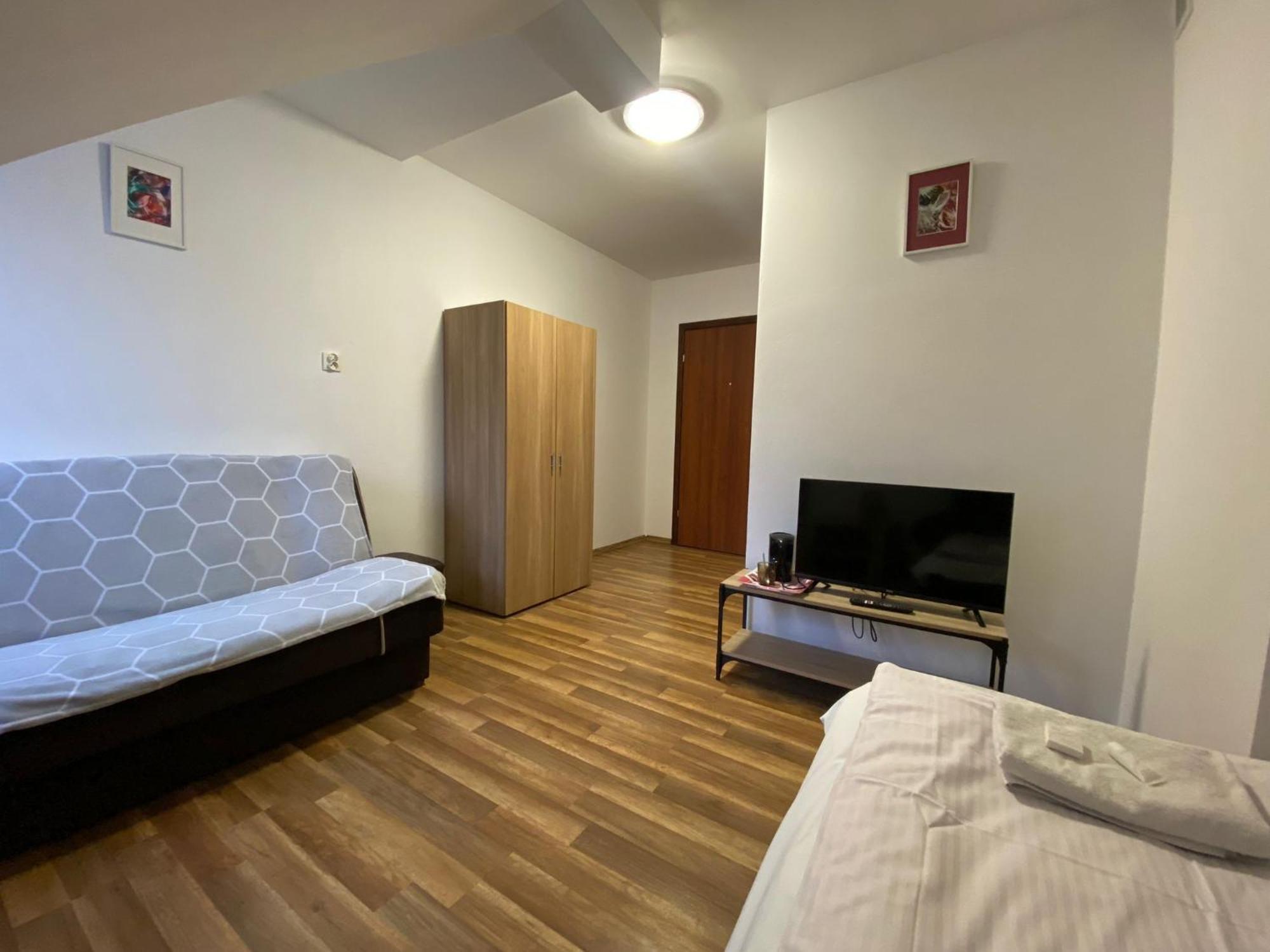Ceglany Dworek Chojnow Bagian luar foto