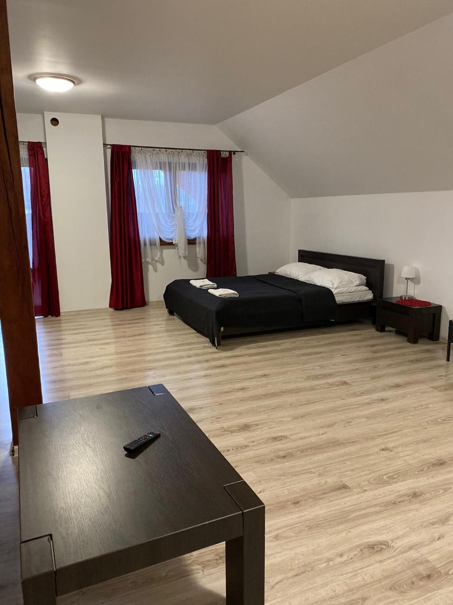 Ceglany Dworek Chojnow Bagian luar foto